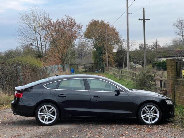 Audi A3 - Image 2