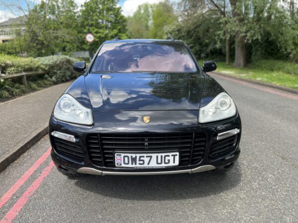 PORSCHE CAYENNE 4.8 TURBO 5DR TIPTRONIC S - Image 9