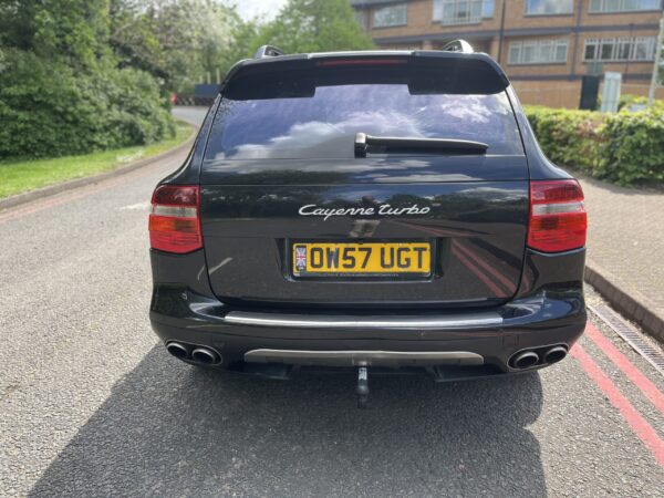 PORSCHE CAYENNE 4.8 TURBO 5DR TIPTRONIC S - Image 5