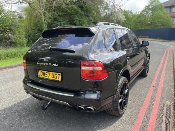 PORSCHE CAYENNE 4.8 TURBO 5DR TIPTRONIC S - Image 7